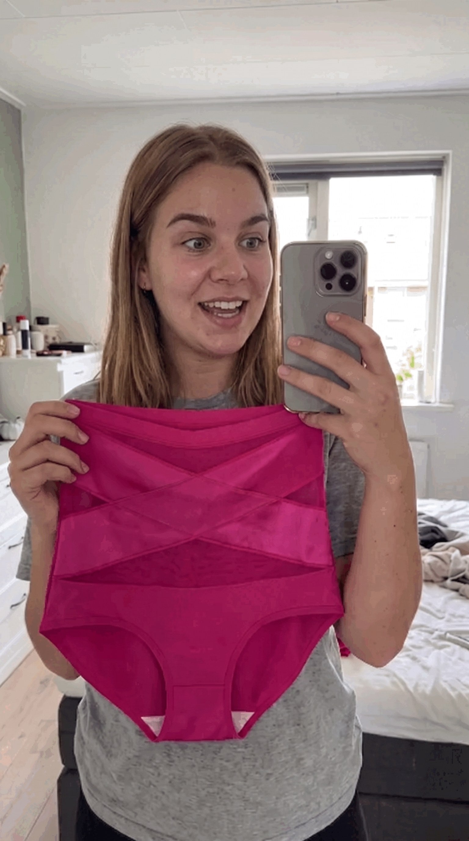 Cliente con la mutanda modellante fucsia